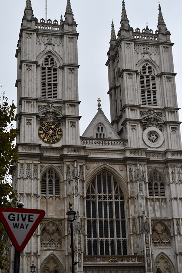 England Yield Sign